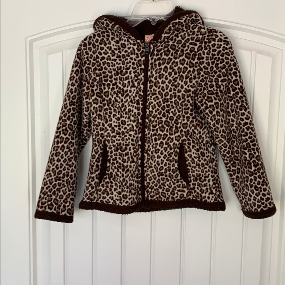 Leopard print girl’s jacket size small (6-6X)